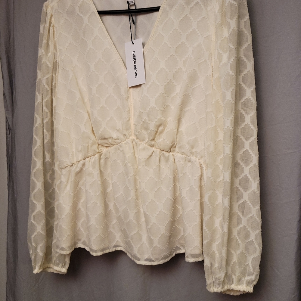 Womens top Elizabeth & James